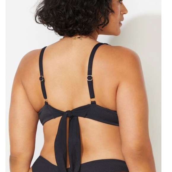 NEW Ribbed Underwire Bikini Top - Picture 2 of 6